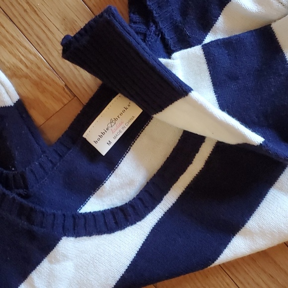 Sweater Dress - Picture 3 of 3